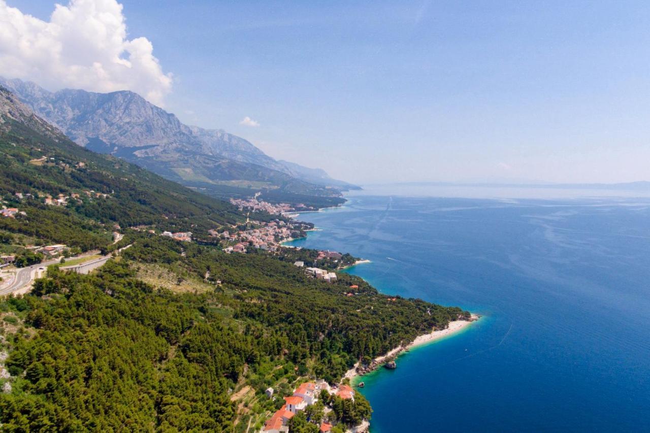 Rooms With A Parking Space Brela, Makarska - 17281 Extérieur photo